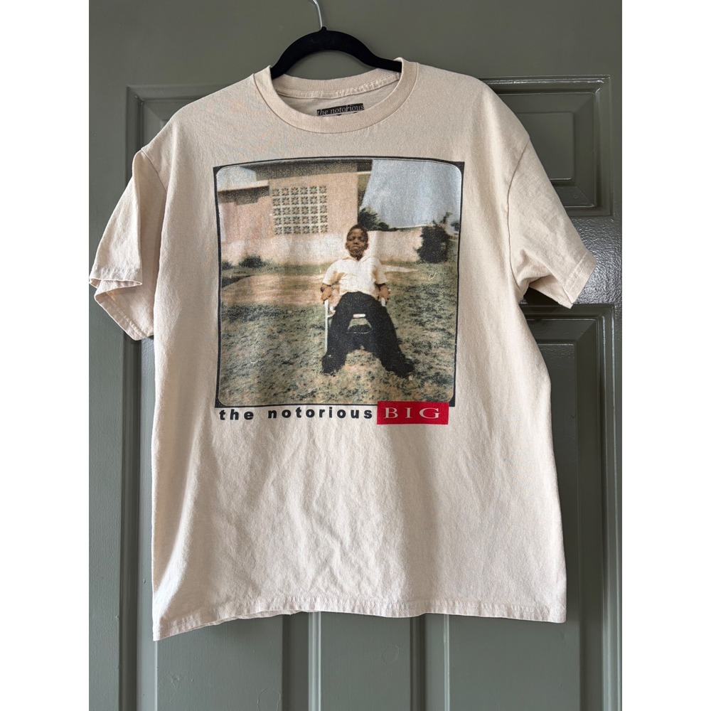 Graphic T-Shirt Large  The Notorious BIG